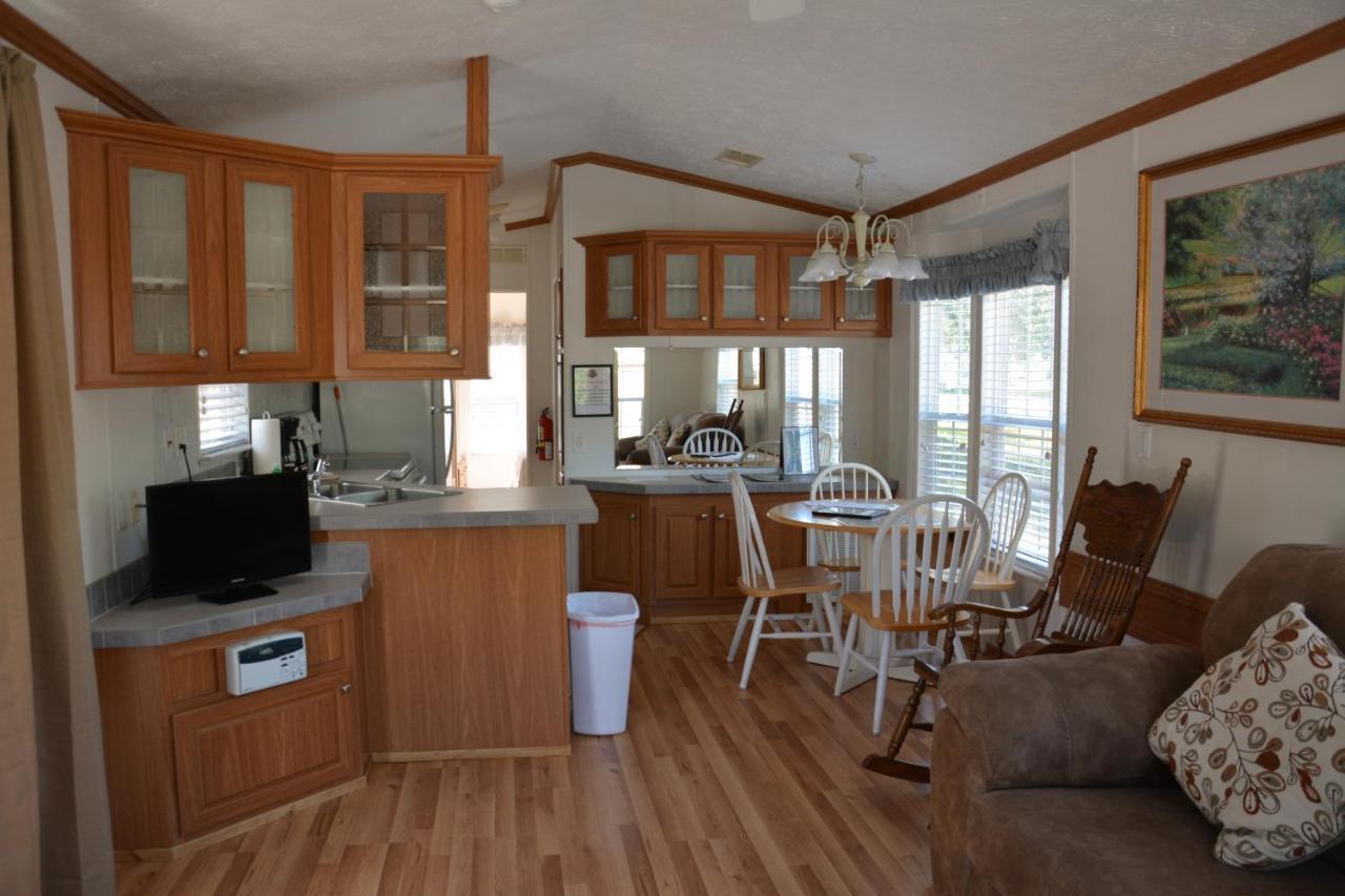 Camp Mack Lodge, Marina & Rv Resort Lake Wales Bagian luar foto