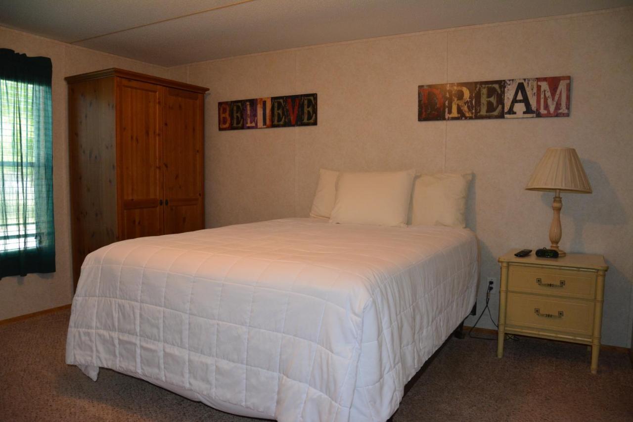 Camp Mack Lodge, Marina & Rv Resort Lake Wales Bagian luar foto