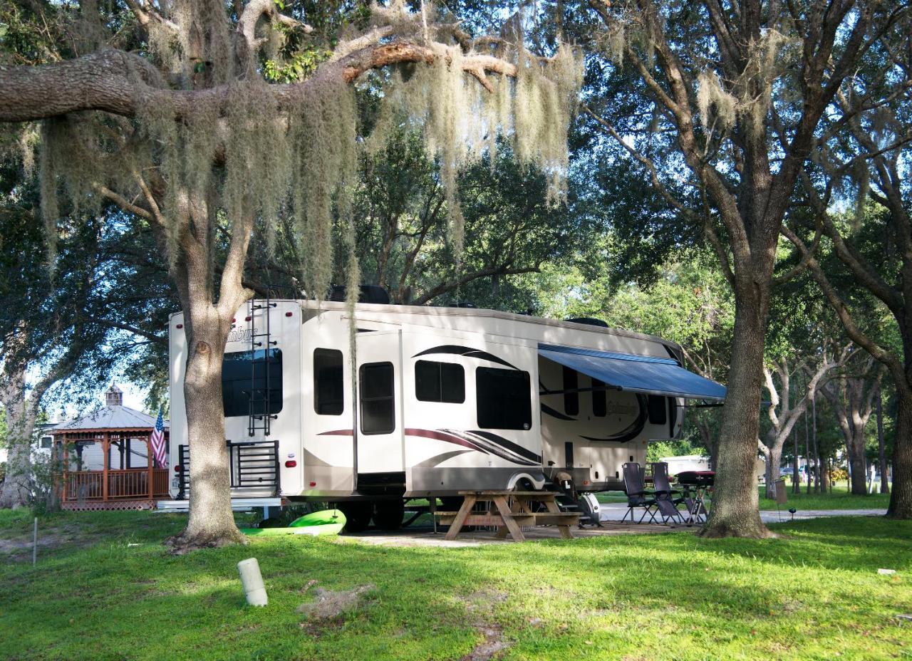 Camp Mack Lodge, Marina & Rv Resort Lake Wales Bagian luar foto