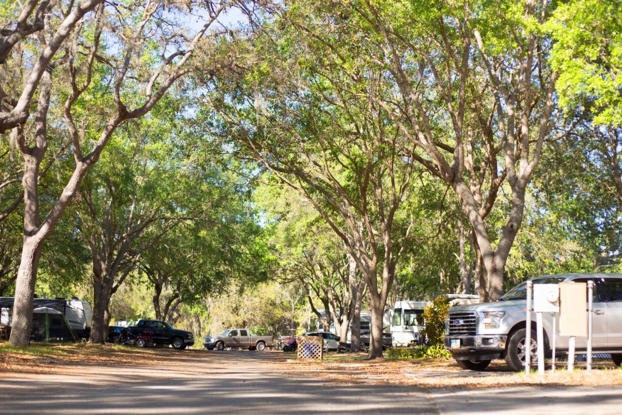 Camp Mack Lodge, Marina & Rv Resort Lake Wales Bagian luar foto
