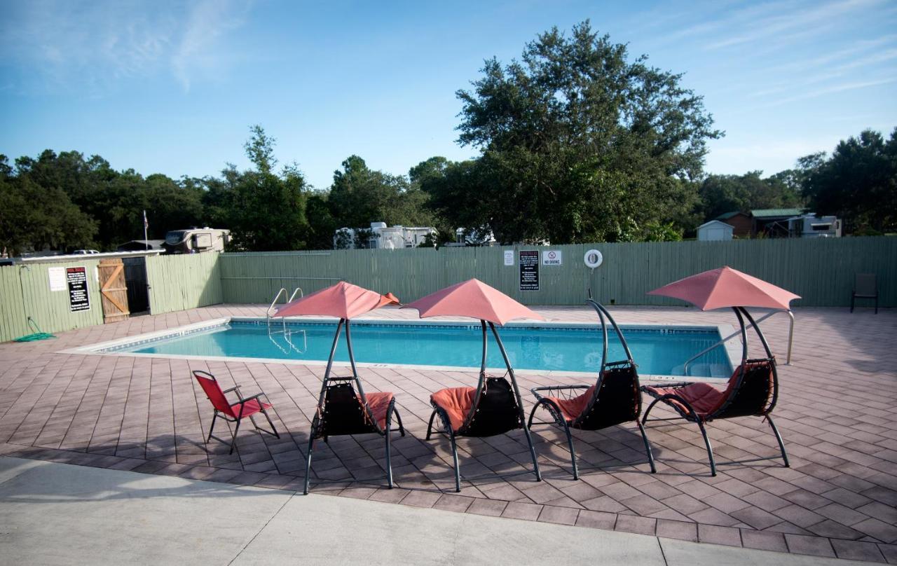 Camp Mack Lodge, Marina & Rv Resort Lake Wales Bagian luar foto